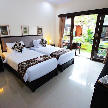 Gatra Ubud Inn Esterno foto
